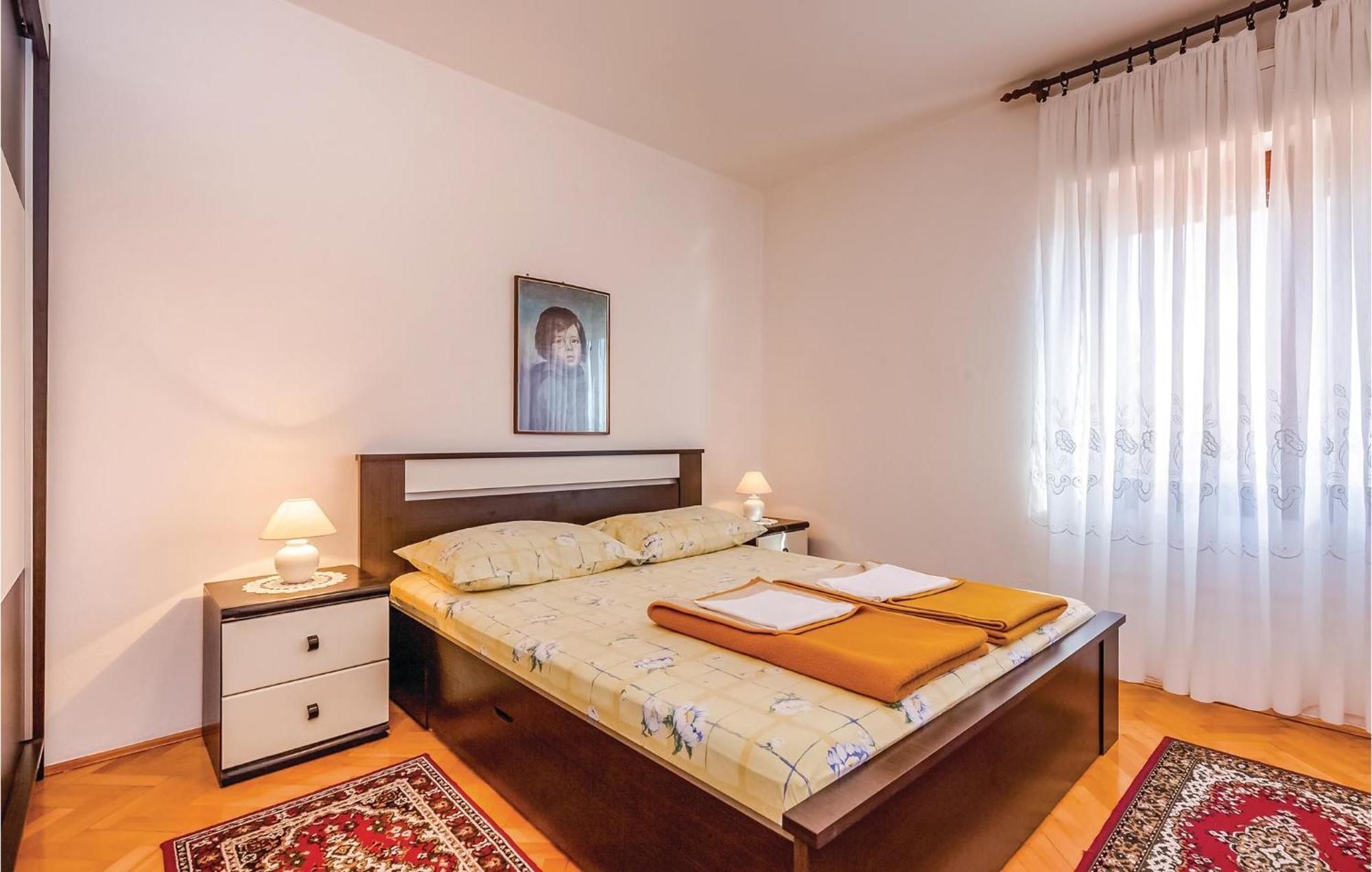 Stunning Apartment In Novi Vinodolski With Wifi Экстерьер фото